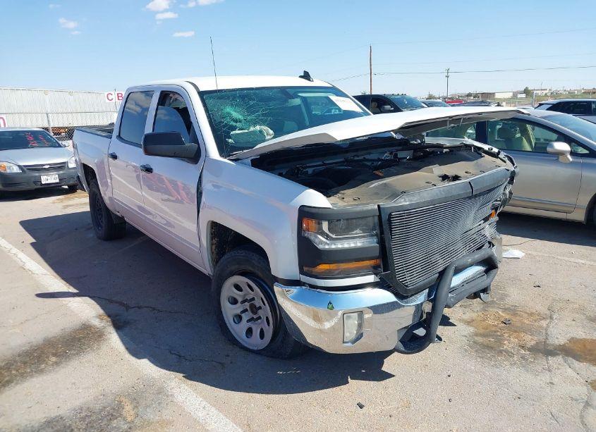 2017 Chevrolet Silverado 1500 1LT (VIN 3GCPCRECXHG143445) main photo