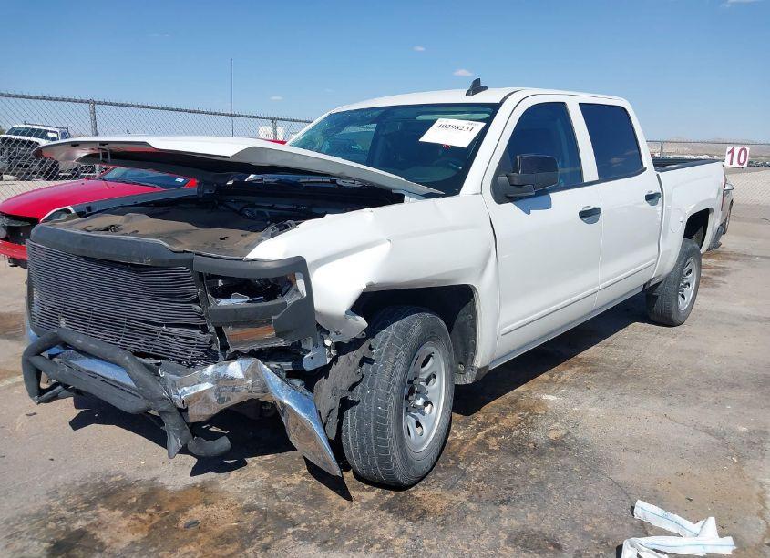 Photo 2 of 2017 Chevrolet Silverado 1500 1LT (VIN 3GCPCRECXHG143445)