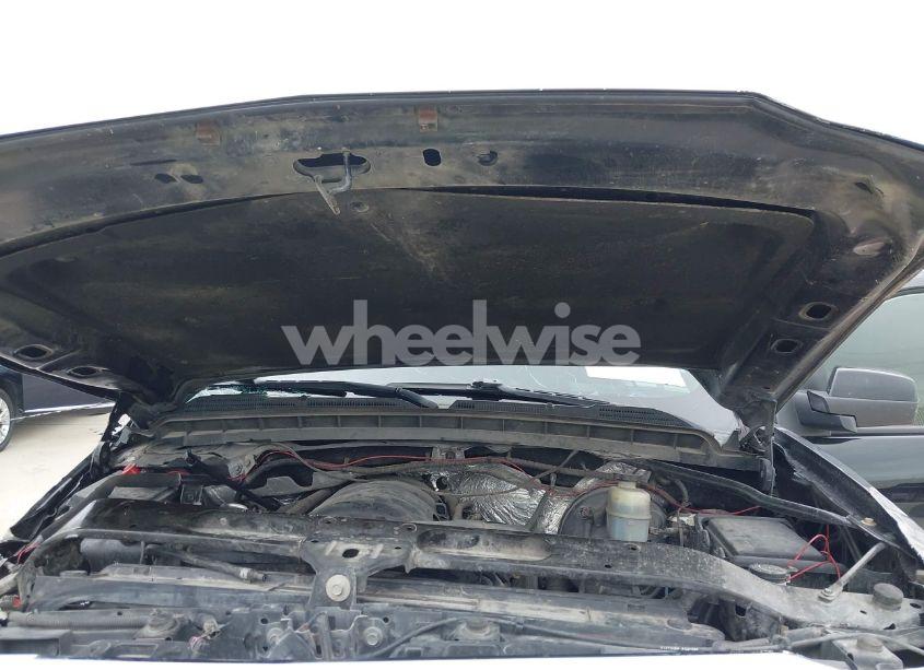 Photo 10 of 2018 Chevrolet Silverado 1500 1LT (VIN 3GCPCRECXJG384430)