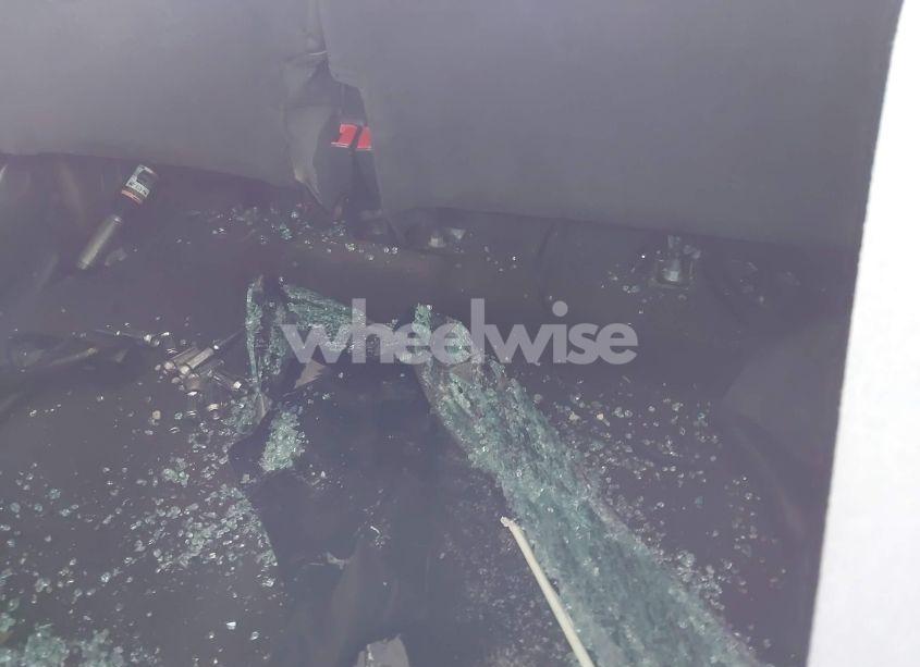 Photo 8 of 2018 Chevrolet Silverado 1500 1LT (VIN 3GCPCRECXJG384430)