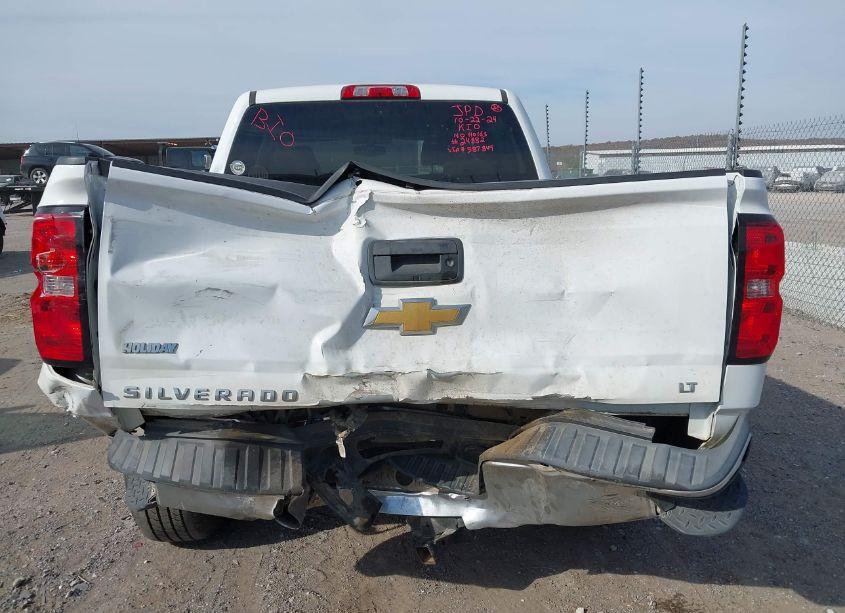 Photo 17 of 2018 Chevrolet Silverado 1500 1LT (VIN 3GCPCRECXJG587849)