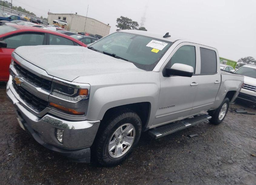Photo 2 of 2017 Chevrolet Silverado 1500 1LT (VIN 3GCPCREH4HG224422)
