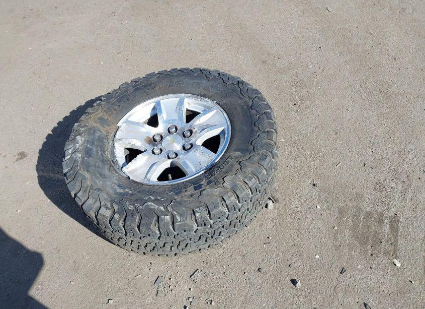 Photo 12 of 2014 Chevrolet Silverado 1500 1LT (VIN 3GCPCREH5EG513126)