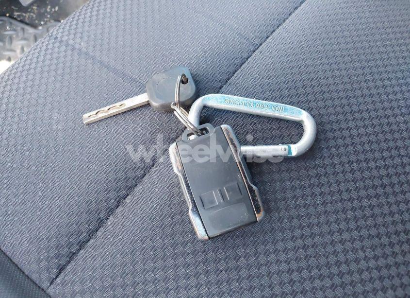 Photo 11 of 2015 Chevrolet Silverado 1500 1LT (VIN 3GCPCREH9FG197666)