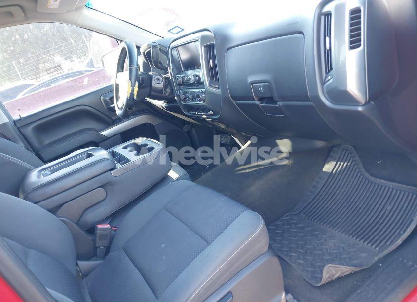 Photo 5 of 2015 Chevrolet Silverado 1500 1LT (VIN 3GCPCREH9FG197666)