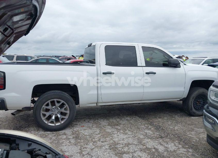 Photo 13 of 2014 Chevrolet Silverado 1500 1LT (VIN 3GCPCREHXEG525658)