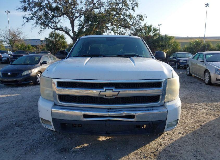 Photo 12 of 2011 Chevrolet Silverado 1500 LT (VIN 3GCPCSE00BG101810)