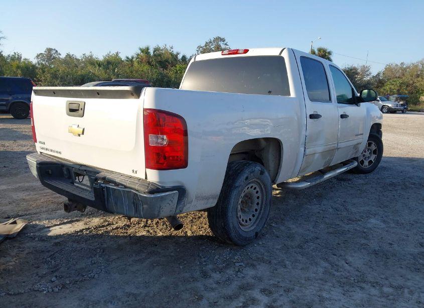 Photo 4 of 2011 Chevrolet Silverado 1500 LT (VIN 3GCPCSE00BG101810)