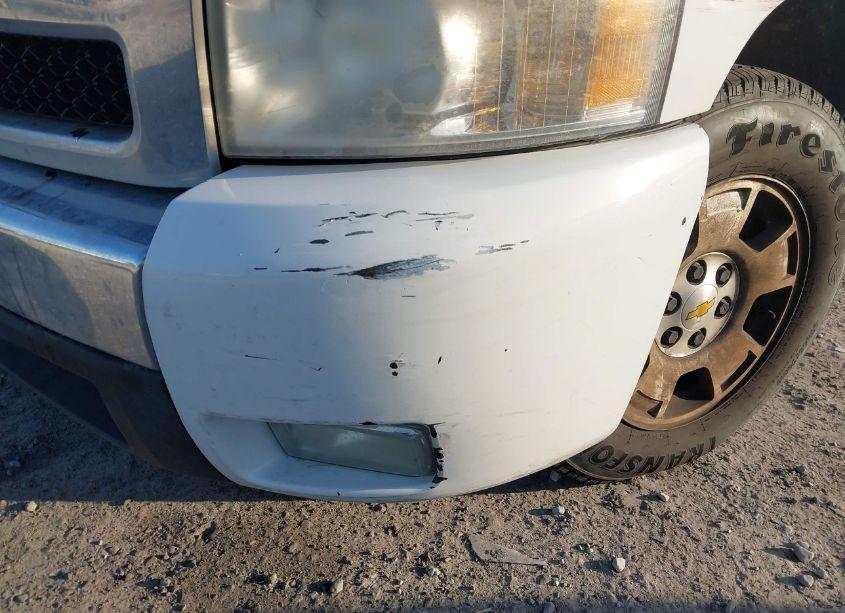 Photo 6 of 2011 Chevrolet Silverado 1500 LT (VIN 3GCPCSE00BG101810)