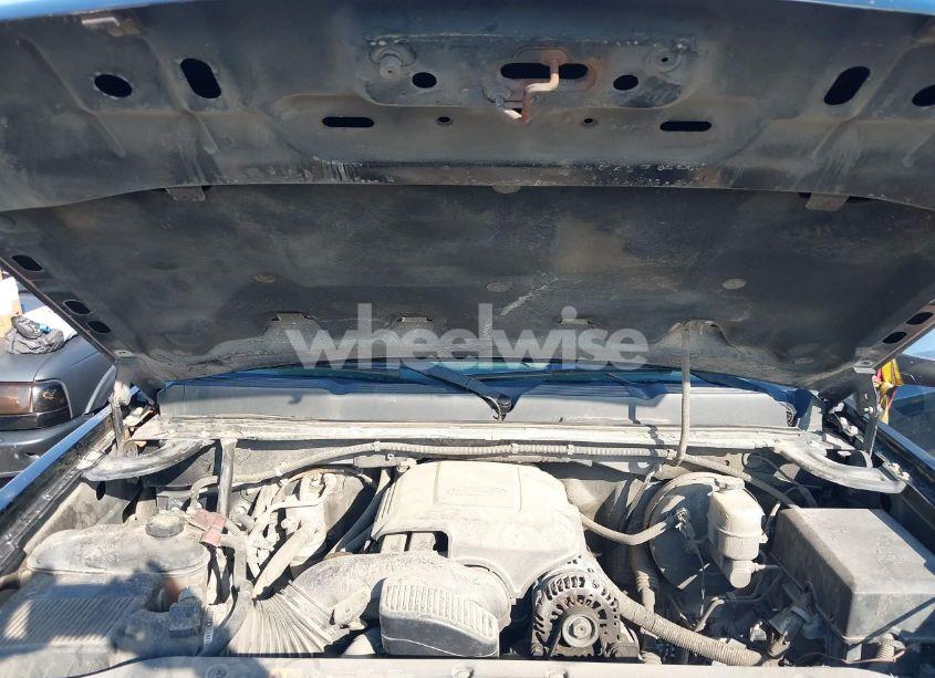 Photo 10 of 2011 Chevrolet Silverado 1500 LT (VIN 3GCPCSE00BG288336)