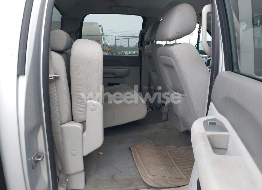 Photo 8 of 2012 Chevrolet Silverado 1500 LT (VIN 3GCPCSE00CG193437)