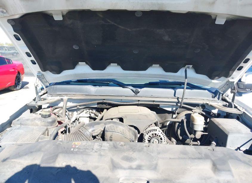 Photo 10 of 2013 Chevrolet Silverado 1500 LT (VIN 3GCPCSE00DG372126)