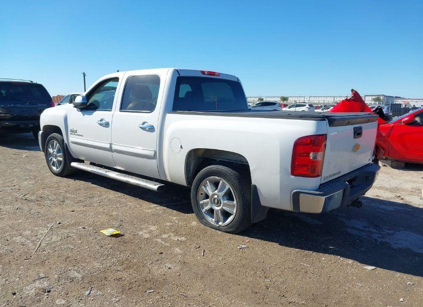 Photo 3 of 2013 Chevrolet Silverado 1500 LT (VIN 3GCPCSE00DG372126)