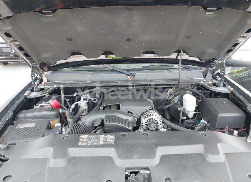 Photo 10 of 2011 Chevrolet Silverado 1500 LT (VIN 3GCPCSE01BG326897)