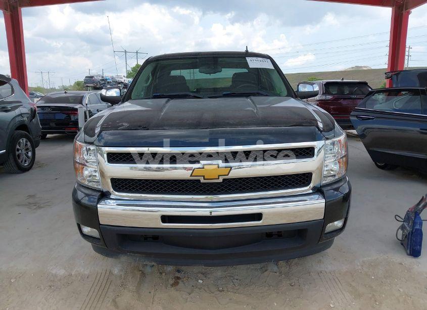 Photo 12 of 2011 Chevrolet Silverado 1500 LT (VIN 3GCPCSE01BG326897)