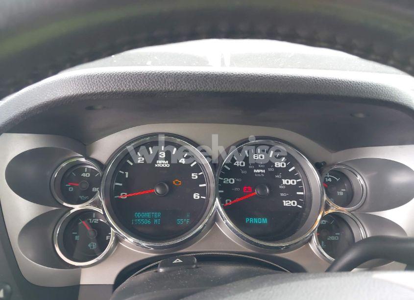 Photo 7 of 2011 Chevrolet Silverado 1500 LT (VIN 3GCPCSE01BG326897)