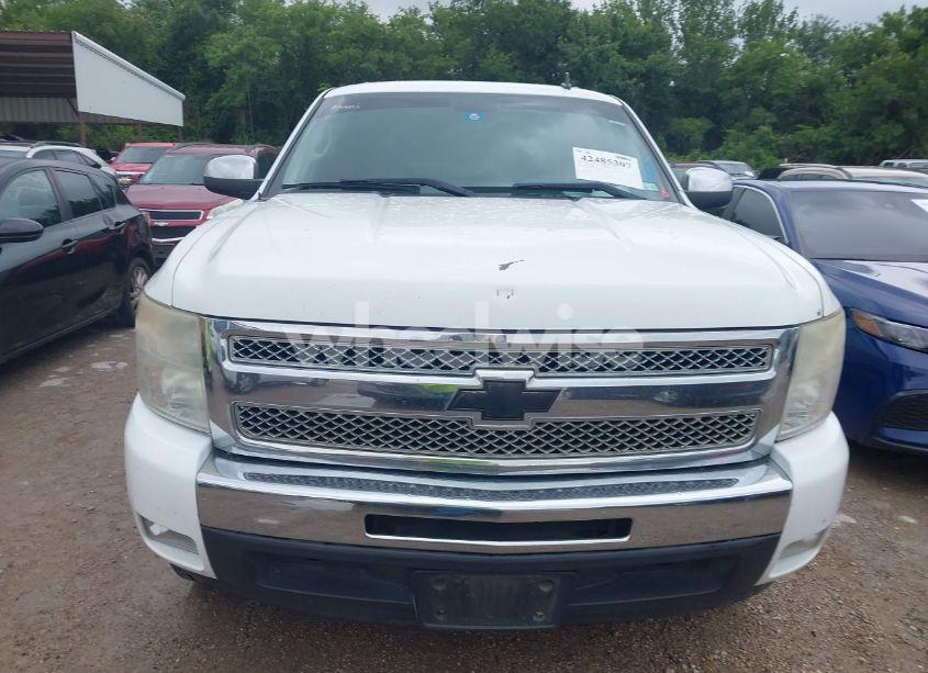 Photo 12 of 2011 Chevrolet Silverado 1500 LT (VIN 3GCPCSE01BG408015)