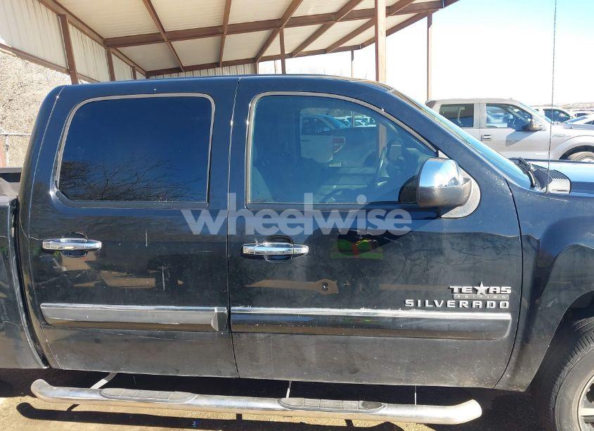 Photo 13 of 2013 Chevrolet Silverado 1500 LT (VIN 3GCPCSE01DG191276)