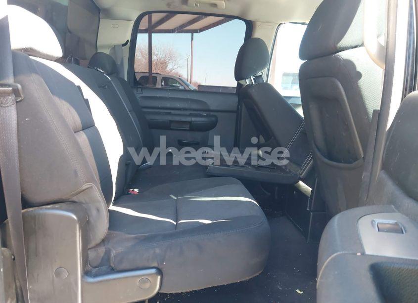 Photo 8 of 2013 Chevrolet Silverado 1500 LT (VIN 3GCPCSE01DG191276)
