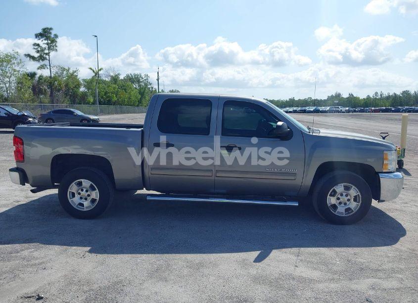 Photo 14 of 2013 Chevrolet Silverado 1500 LT (VIN 3GCPCSE01DG206827)