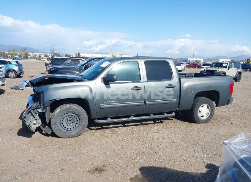 Photo 15 of 2011 Chevrolet Silverado 1500 LT (VIN 3GCPCSE02BG239588)