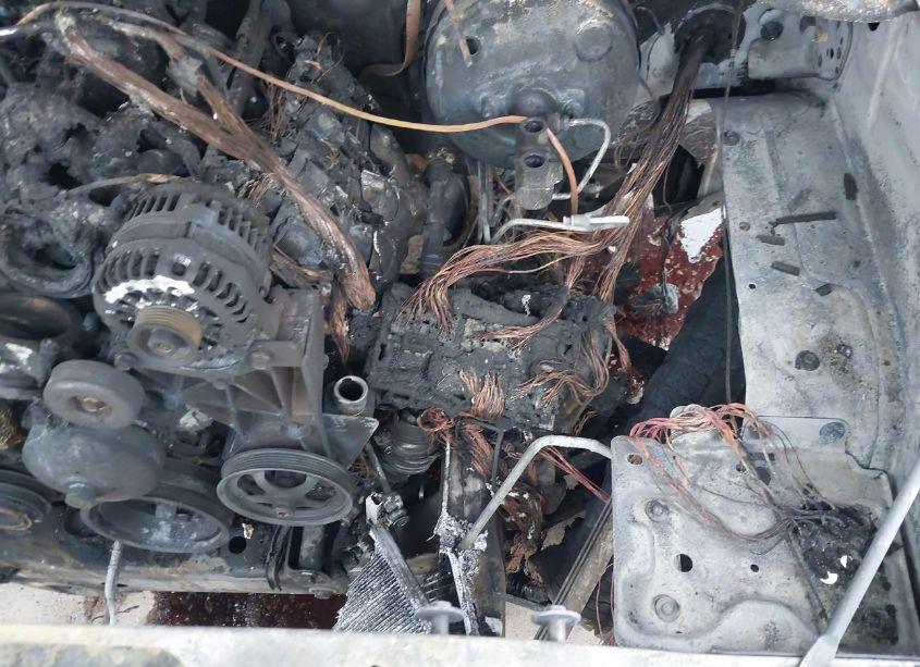 Photo 13 of 2011 Chevrolet Silverado 1500 LT (VIN 3GCPCSE02BG358242)