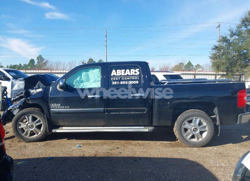 Photo 13 of 2012 Chevrolet Silverado 1500 LT (VIN 3GCPCSE02CG304229)