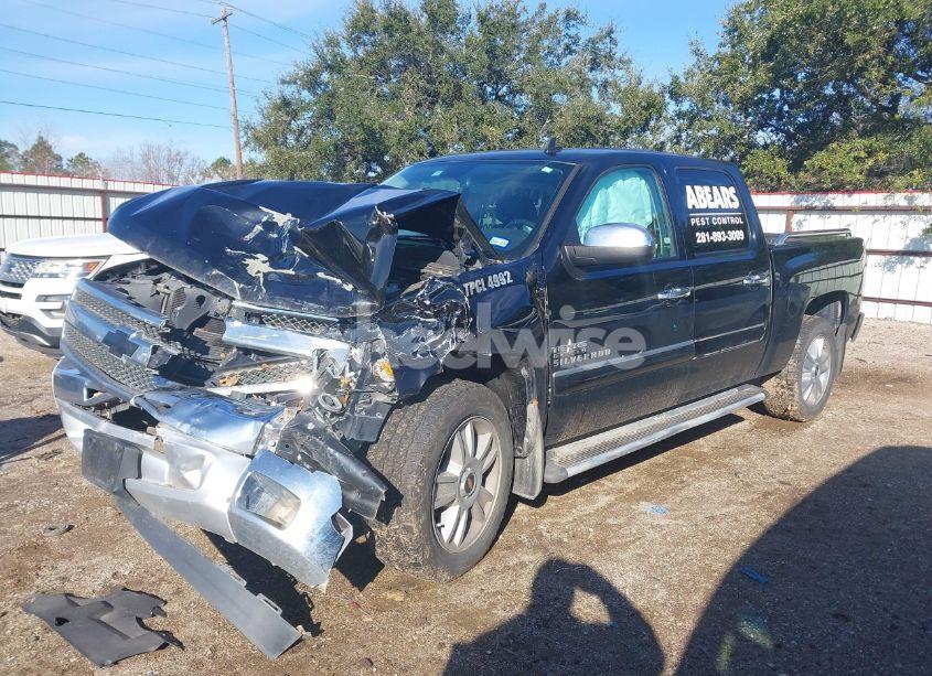 Photo 2 of 2012 Chevrolet Silverado 1500 LT (VIN 3GCPCSE02CG304229)