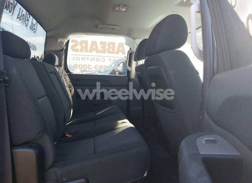 Photo 8 of 2012 Chevrolet Silverado 1500 LT (VIN 3GCPCSE02CG304229)