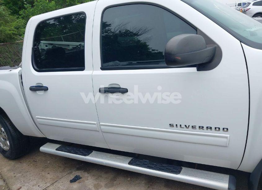Photo 14 of 2013 Chevrolet Silverado 1500 LT (VIN 3GCPCSE02DG225211)