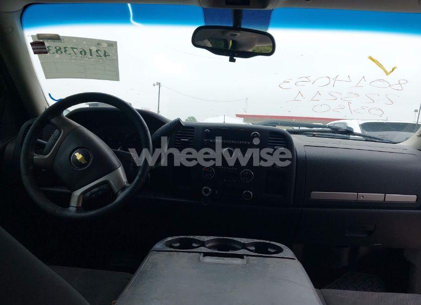 Photo 18 of 2013 Chevrolet Silverado 1500 LT (VIN 3GCPCSE02DG225211)