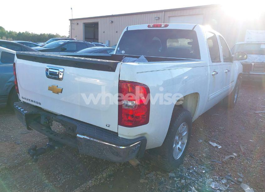Photo 4 of 2013 Chevrolet Silverado 1500 LT (VIN 3GCPCSE02DG227413)