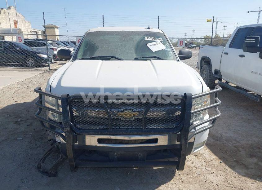 Photo 12 of 2011 Chevrolet Silverado 1500 LT (VIN 3GCPCSE03BG250759)