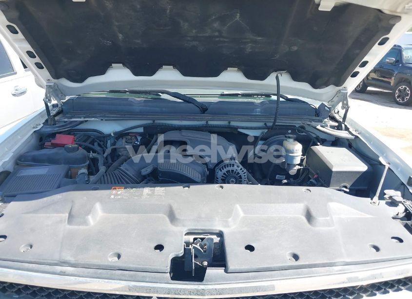 Photo 10 of 2011 Chevrolet Silverado 1500 LT (VIN 3GCPCSE03BG296057)