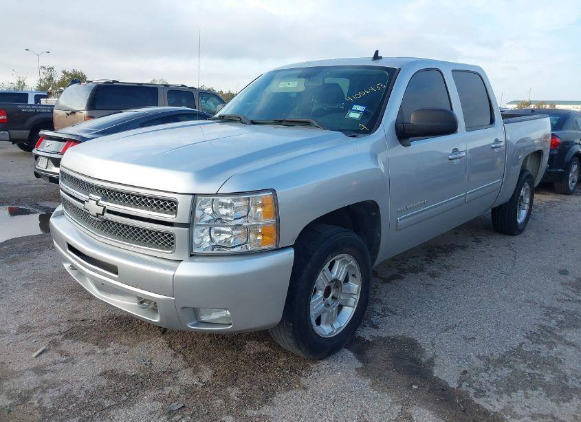 Photo 2 of 2012 Chevrolet Silverado 1500 LT (VIN 3GCPCSE03CG178351)