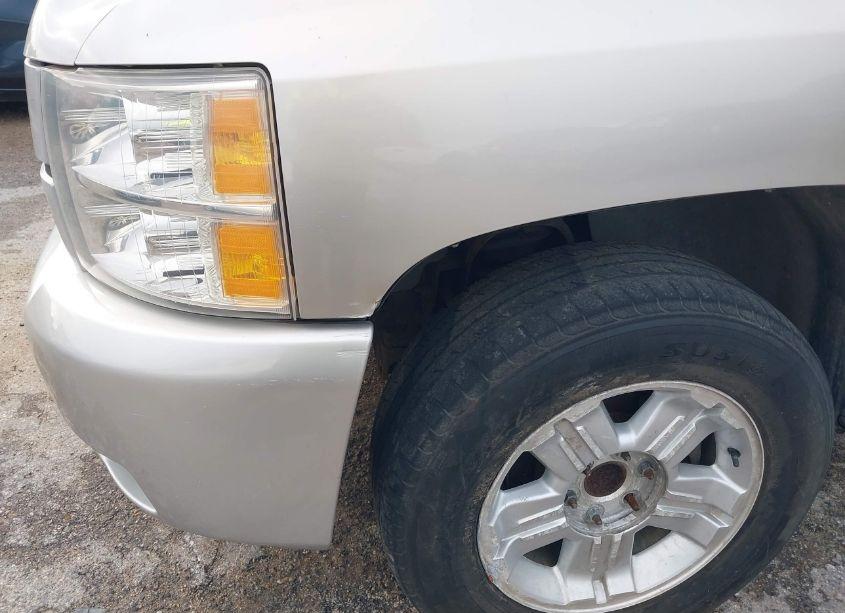 Photo 6 of 2012 Chevrolet Silverado 1500 LT (VIN 3GCPCSE03CG178351)