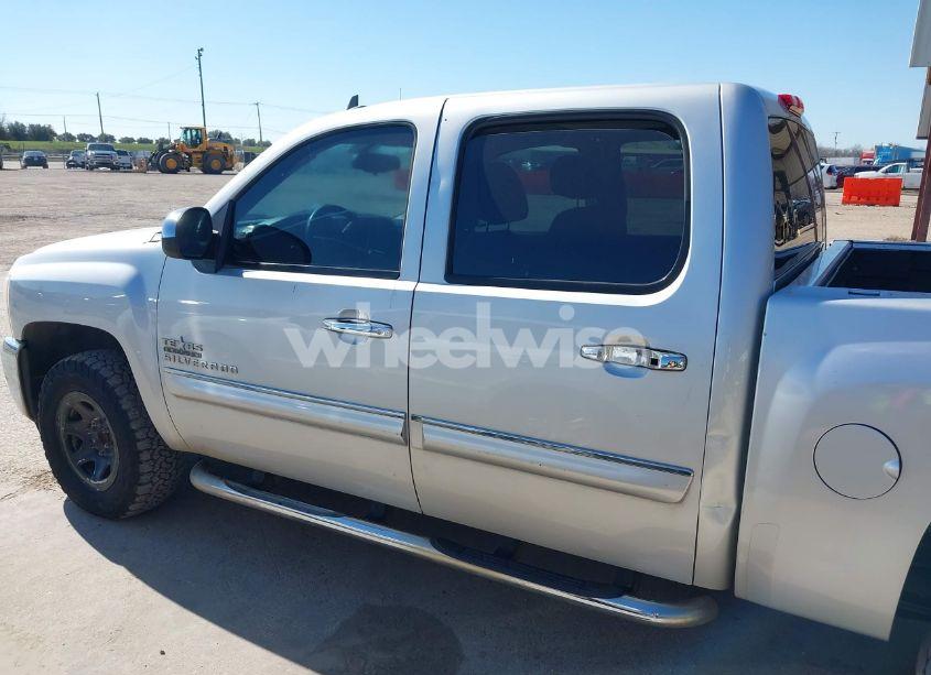 Photo 15 of 2012 Chevrolet Silverado 1500 LT (VIN 3GCPCSE03CG257809)