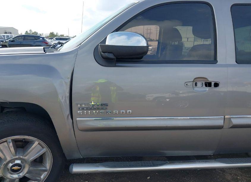 Photo 17 of 2012 Chevrolet Silverado 1500 LT (VIN 3GCPCSE03CG285464)