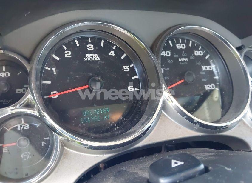 Photo 7 of 2012 Chevrolet Silverado 1500 LT (VIN 3GCPCSE03CG305759)