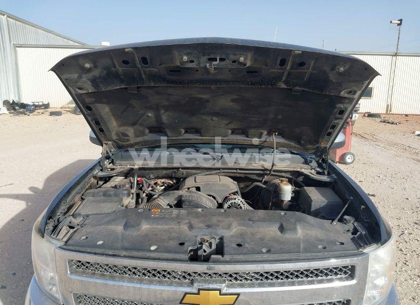 Photo 10 of 2013 Chevrolet Silverado 1500 LT (VIN 3GCPCSE03DG167514)