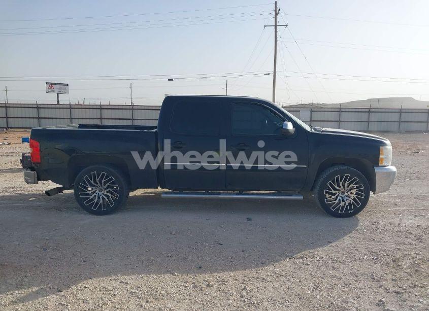 Photo 13 of 2013 Chevrolet Silverado 1500 LT (VIN 3GCPCSE03DG167514)
