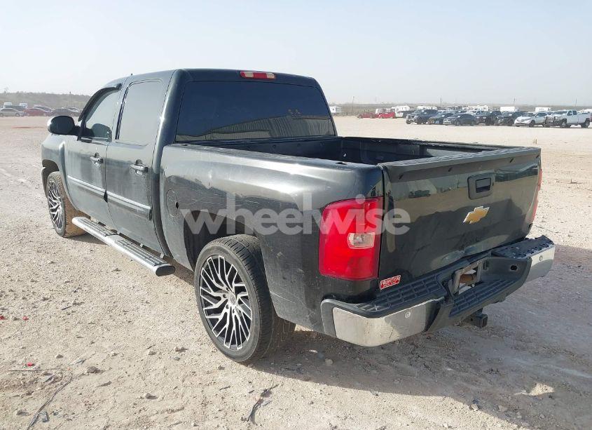 Photo 3 of 2013 Chevrolet Silverado 1500 LT (VIN 3GCPCSE03DG167514)