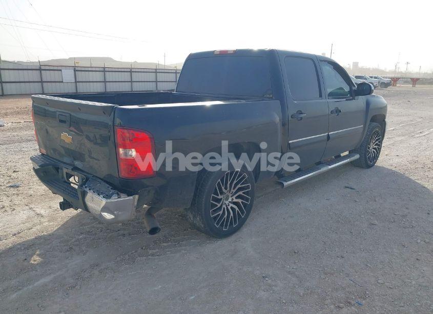 Photo 4 of 2013 Chevrolet Silverado 1500 LT (VIN 3GCPCSE03DG167514)