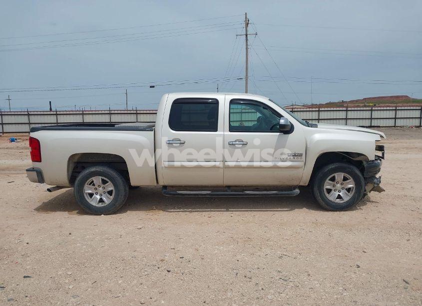 Photo 13 of 2013 Chevrolet Silverado 1500 LT (VIN 3GCPCSE03DG219529)
