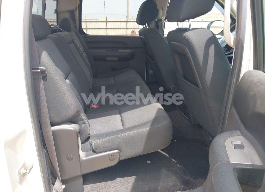 Photo 8 of 2013 Chevrolet Silverado 1500 LT (VIN 3GCPCSE03DG219529)