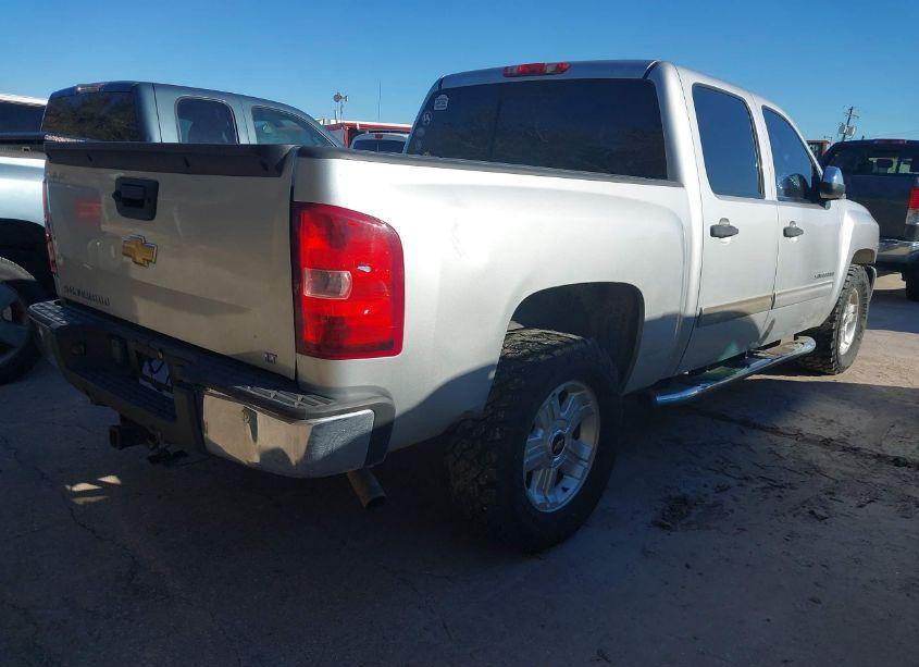 Photo 4 of 2013 Chevrolet Silverado 1500 LT (VIN 3GCPCSE03DG331439)