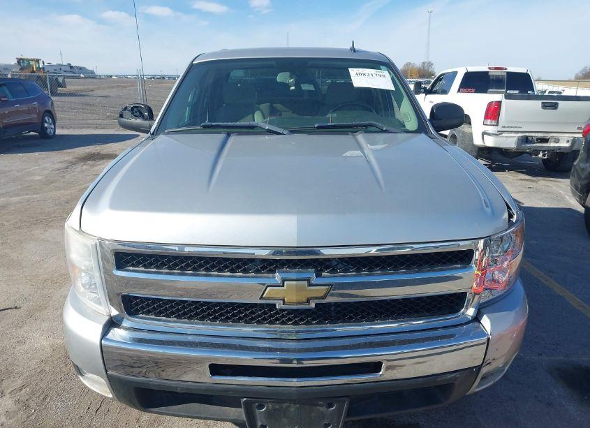 Photo 12 of 2011 Chevrolet Silverado 1500 LT (VIN 3GCPCSE04BG288193)