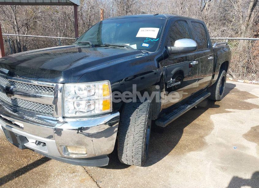 Photo 2 of 2012 Chevrolet Silverado 1500 LT (VIN 3GCPCSE04CG199306)