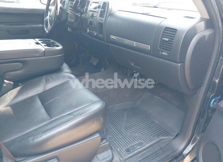 Photo 5 of 2012 Chevrolet Silverado 1500 LT (VIN 3GCPCSE04CG199306)