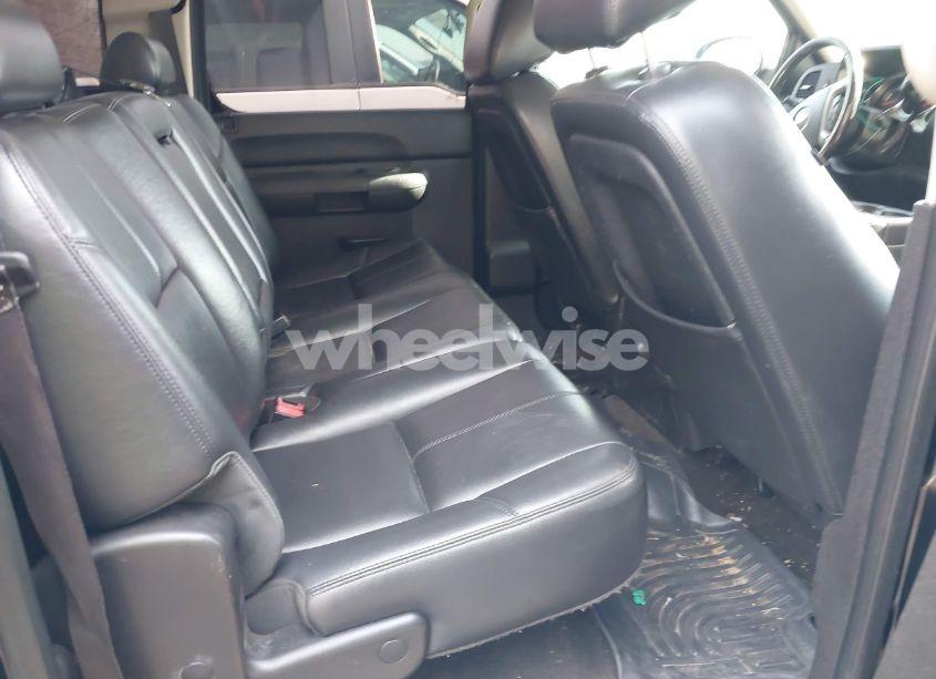 Photo 8 of 2012 Chevrolet Silverado 1500 LT (VIN 3GCPCSE04CG199306)